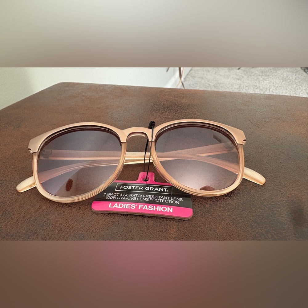 Foster Grant Women's Sunglasses with Tan Frame
